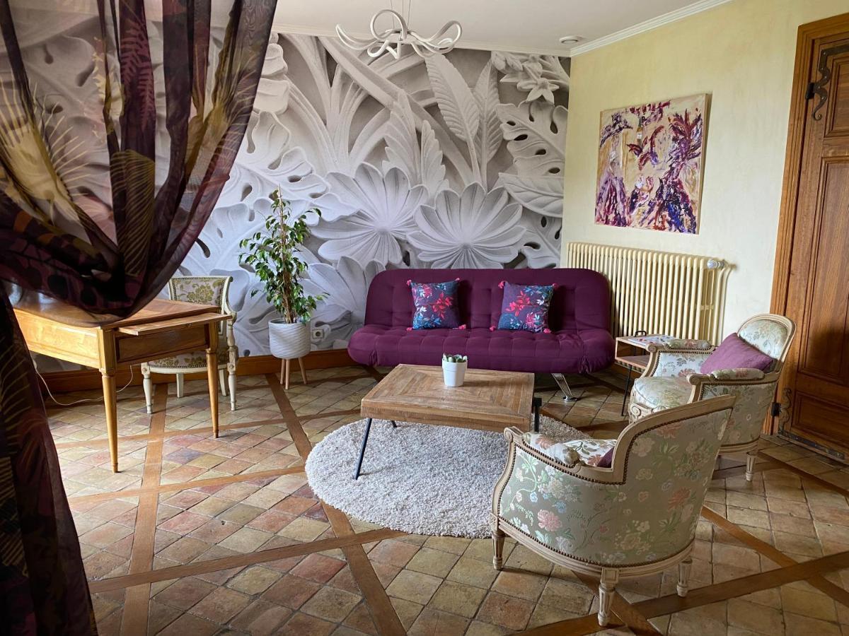 Domaine De La Ruisseliere Hotell Lacenas Eksteriør bilde