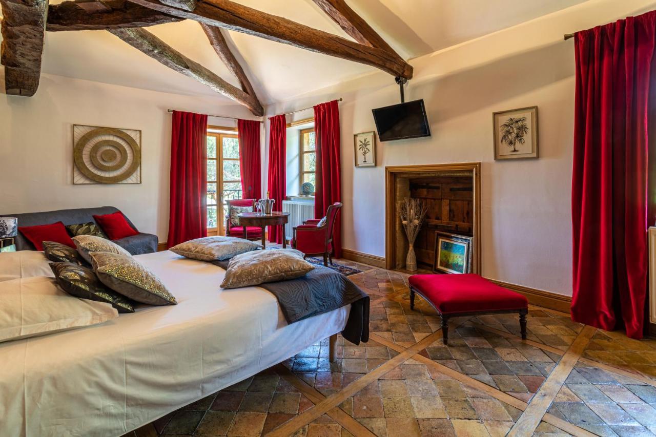 Domaine De La Ruisseliere Hotell Lacenas Eksteriør bilde
