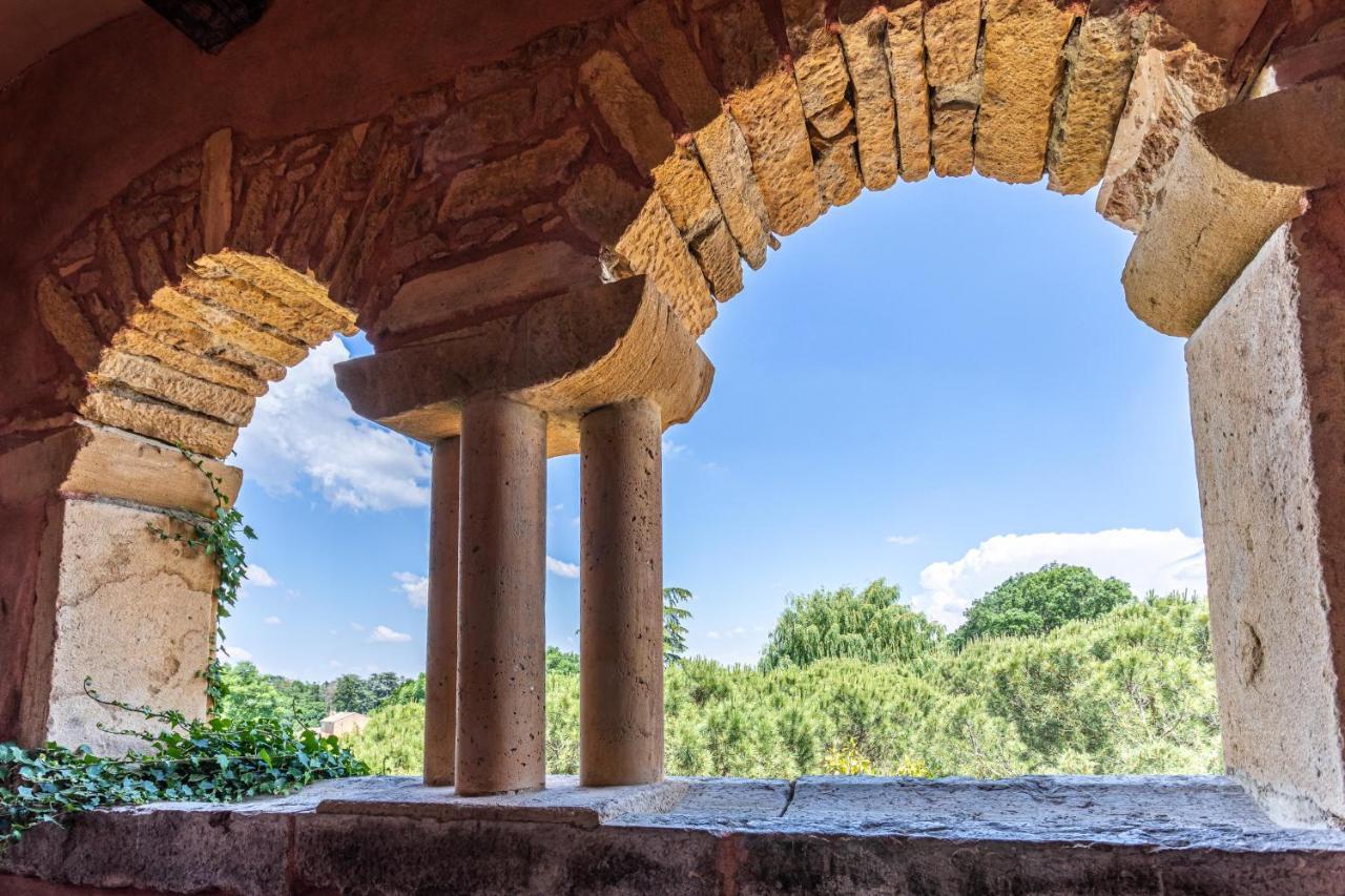 Domaine De La Ruisseliere Hotell Lacenas Eksteriør bilde