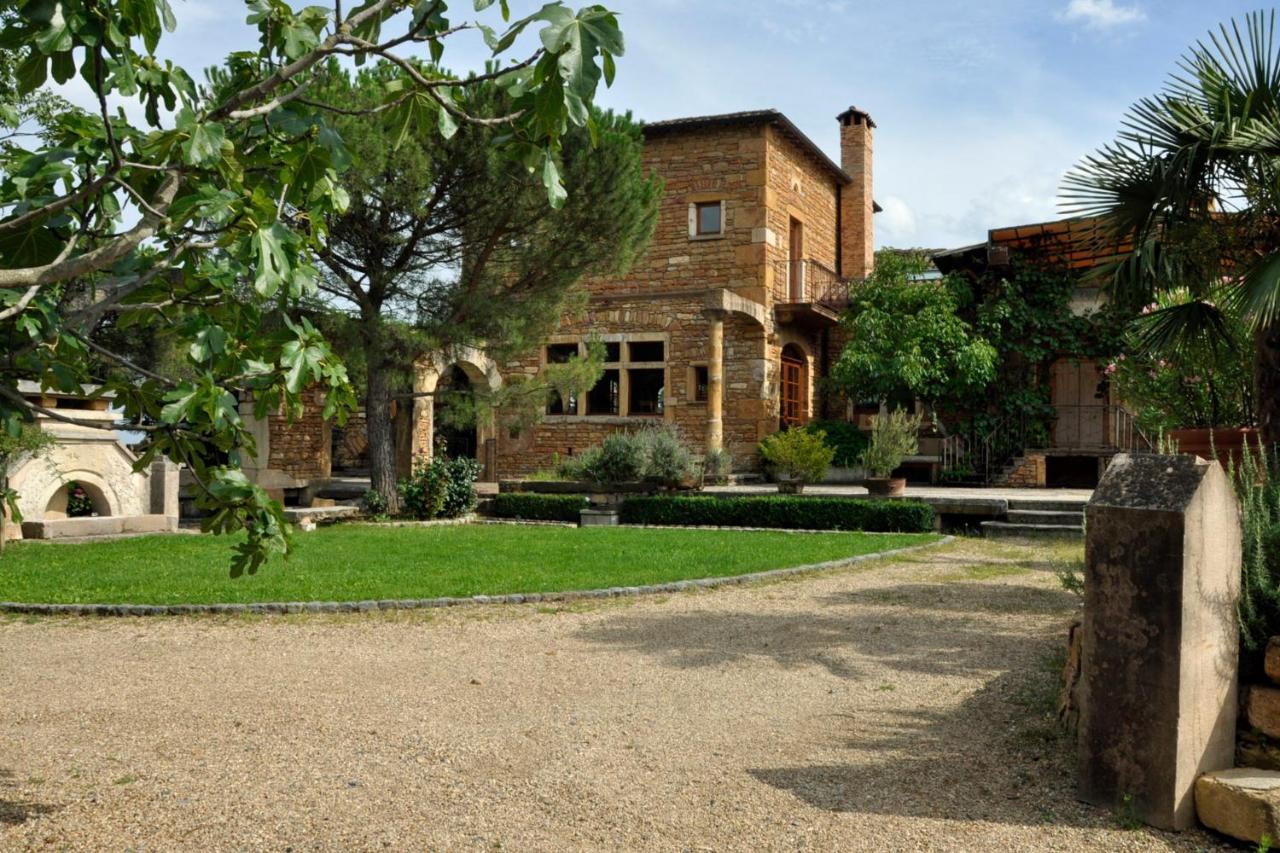 Domaine De La Ruisseliere Hotell Lacenas Eksteriør bilde
