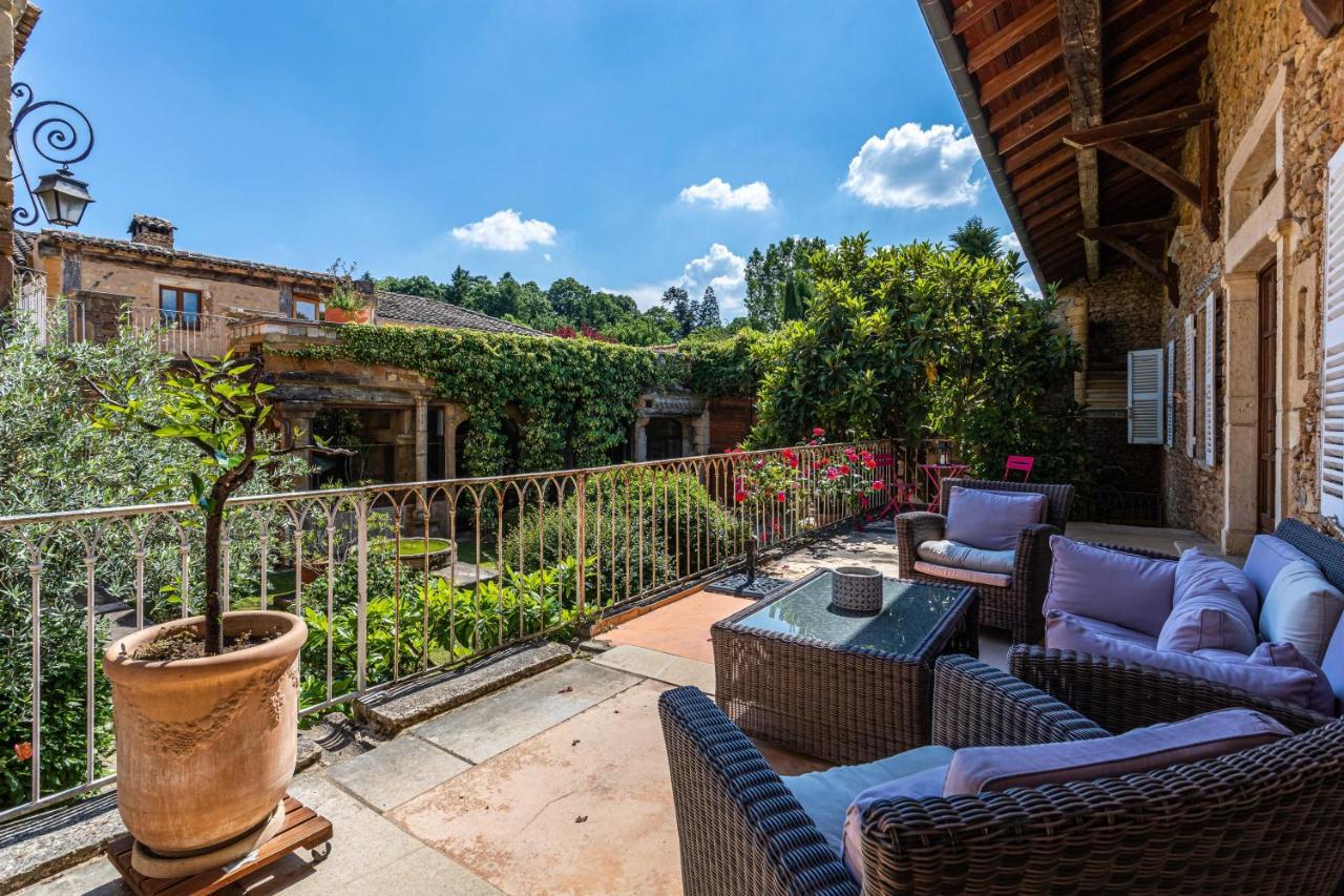 Domaine De La Ruisseliere Hotell Lacenas Eksteriør bilde
