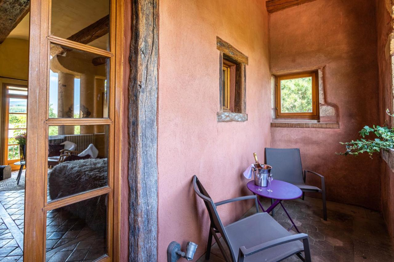 Domaine De La Ruisseliere Hotell Lacenas Eksteriør bilde