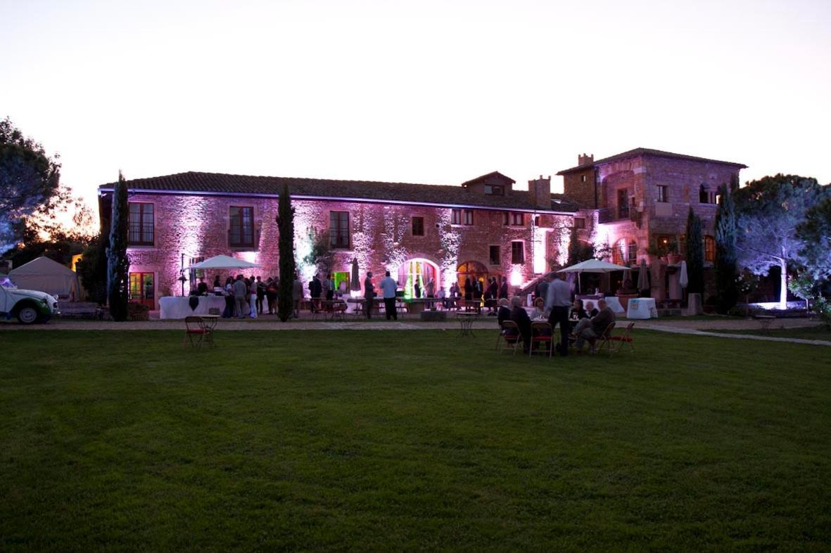 Domaine De La Ruisseliere Hotell Lacenas Eksteriør bilde
